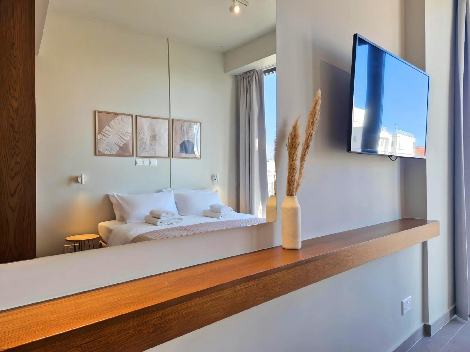 Aeon Residences - In The Heart Of بافوس المظهر الخارجي الصورة